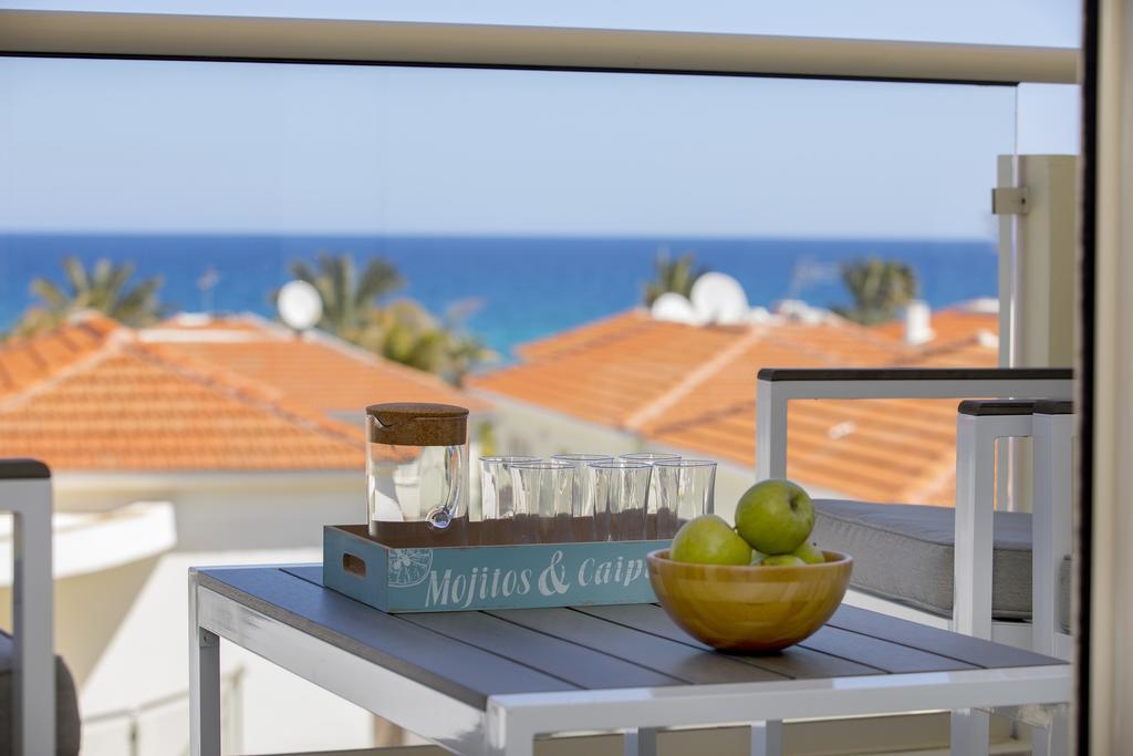 Marianna Suite Pernera Exterior foto